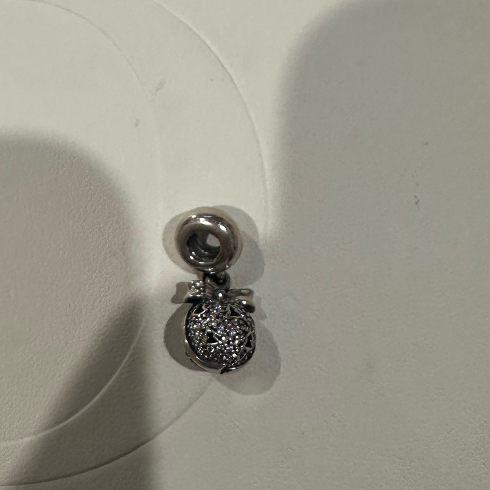 Pandora Christmas charm